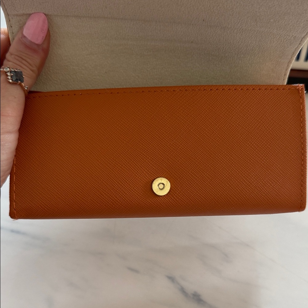 Authentic Tory Burch Orange Sunglasses Case - Picture 3 of 7